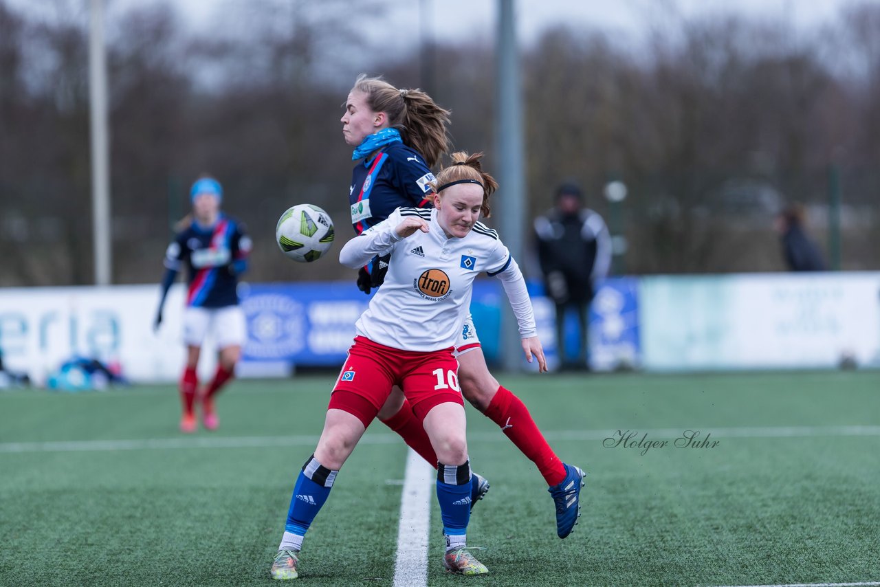 Bild 186 - wBJ HSV - F Holstein Kiel : Ergebnis: 0:6